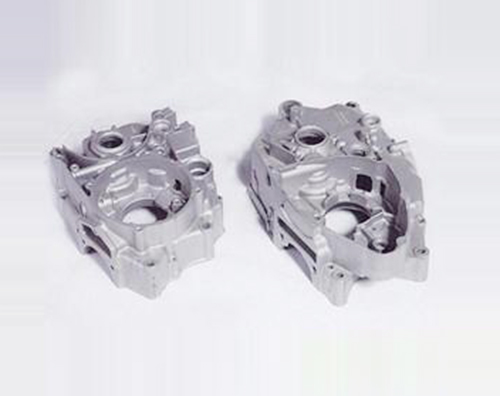 Left and right crankshaft case